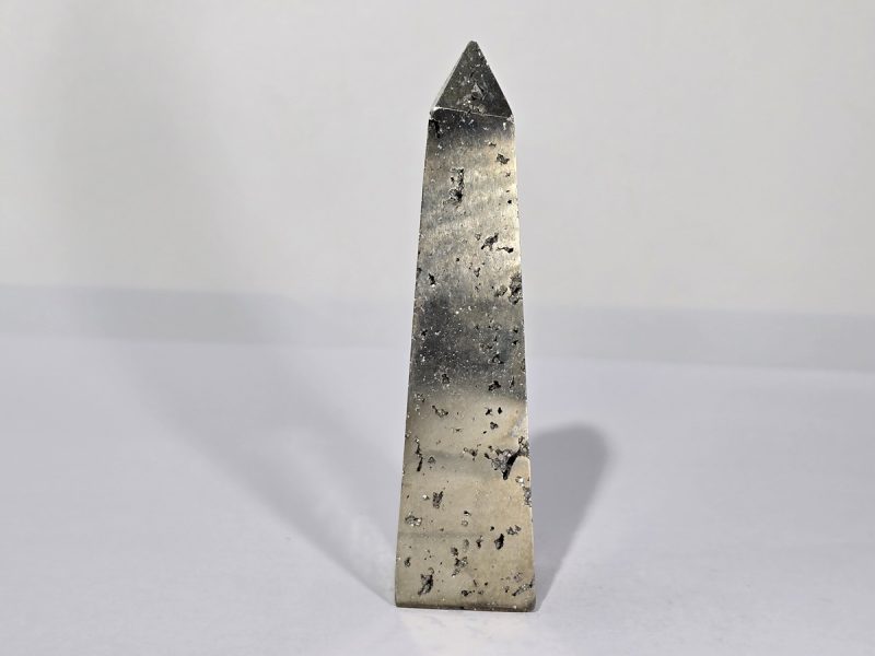 Point_σιδηροπυρίτη_P416_lavriostone
