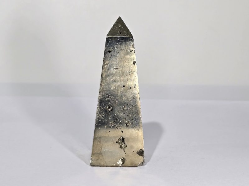 Point_σιδηροπυρίτη_P418_lavriostone