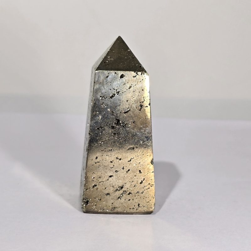 Point_σιδηροπυρίτη_P420_lavriostone