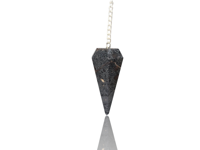 ekkremes_aimatitis_PD118_lavriostone