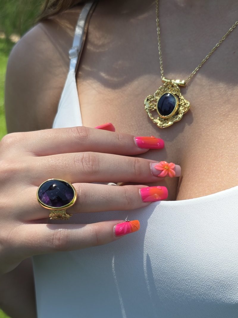 mentagion-me-fthoriti-anna's-collection-annap3-lavriostone