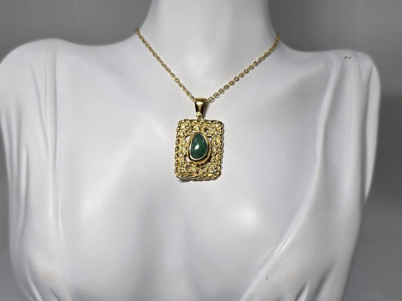 mentagion-me-smithsoniti-anna's-collection-annap5-lavriostone