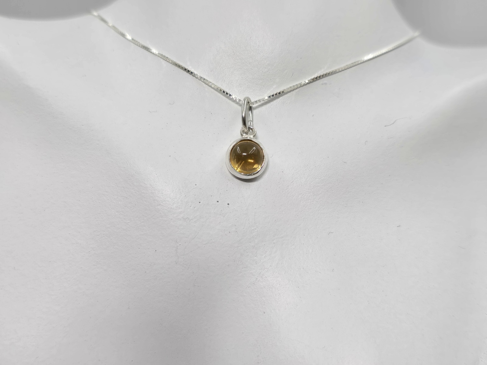 mentagion-me-kitrini-n357-lavriostone mentagion-me-kitrini-n357-lavriostone