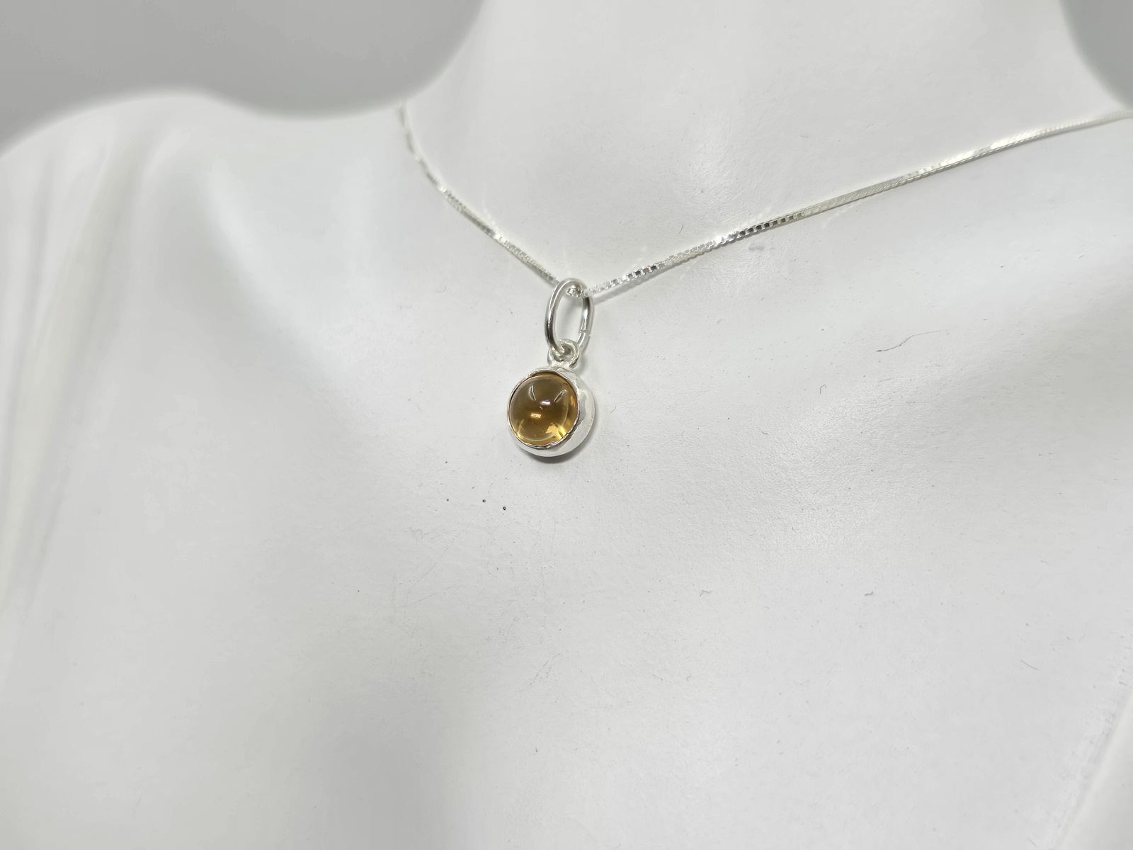 mentagion-me-kitrini-n357-lavriostone mentagion-me-kitrini-n357-lavriostone