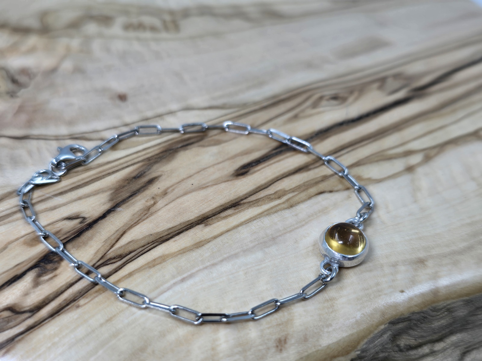 vraxioli-me-kitrini-b286-lavriostone vraxioli-me-kitrini-b286-lavriostone