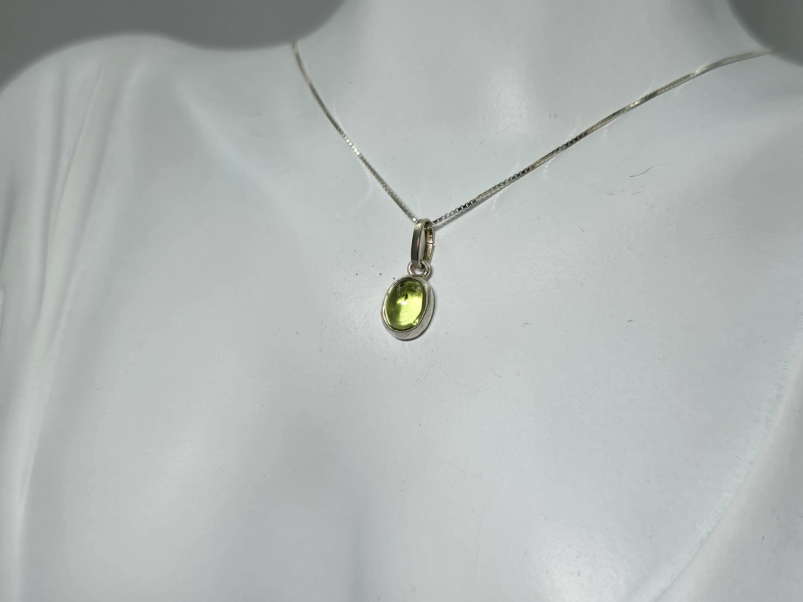 mentagion-me-peridoto-n358-lavriostone mentagion-me-peridoto-n358-lavriostone