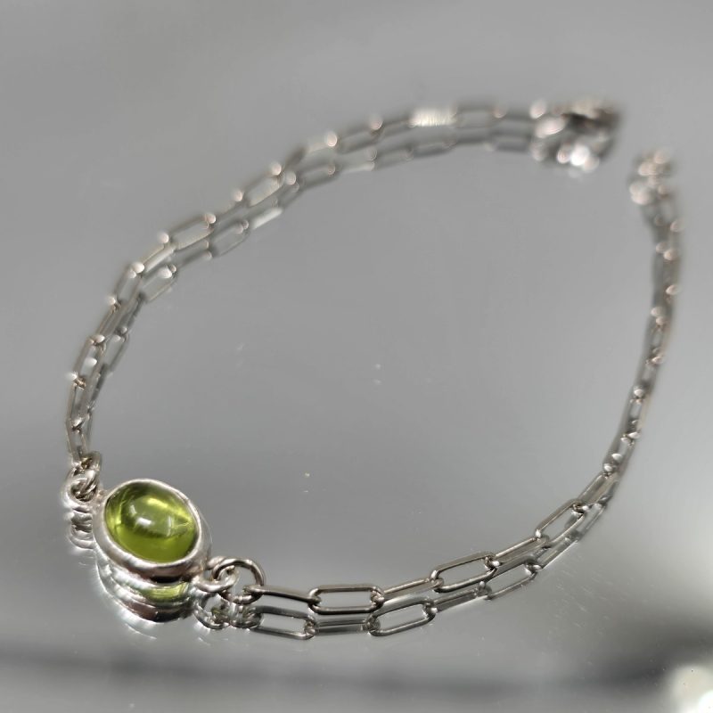 vraxioli-me-peridoto-b287-lavriostone