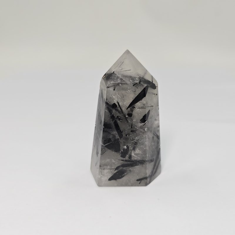 Point_chalazia_me_tourmalini_P423_lavriostone