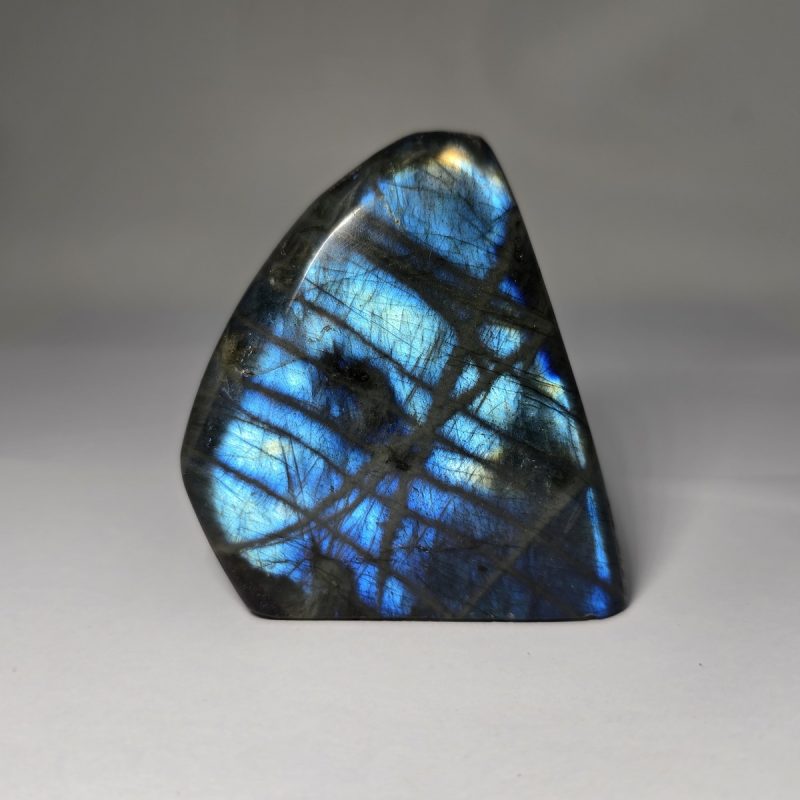 rainbow_labradoritis_min2985_lavriostone