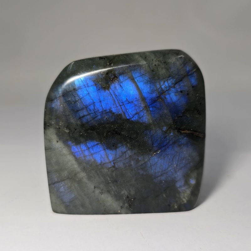 rainbow_labradoritis_min3004_lavriostone