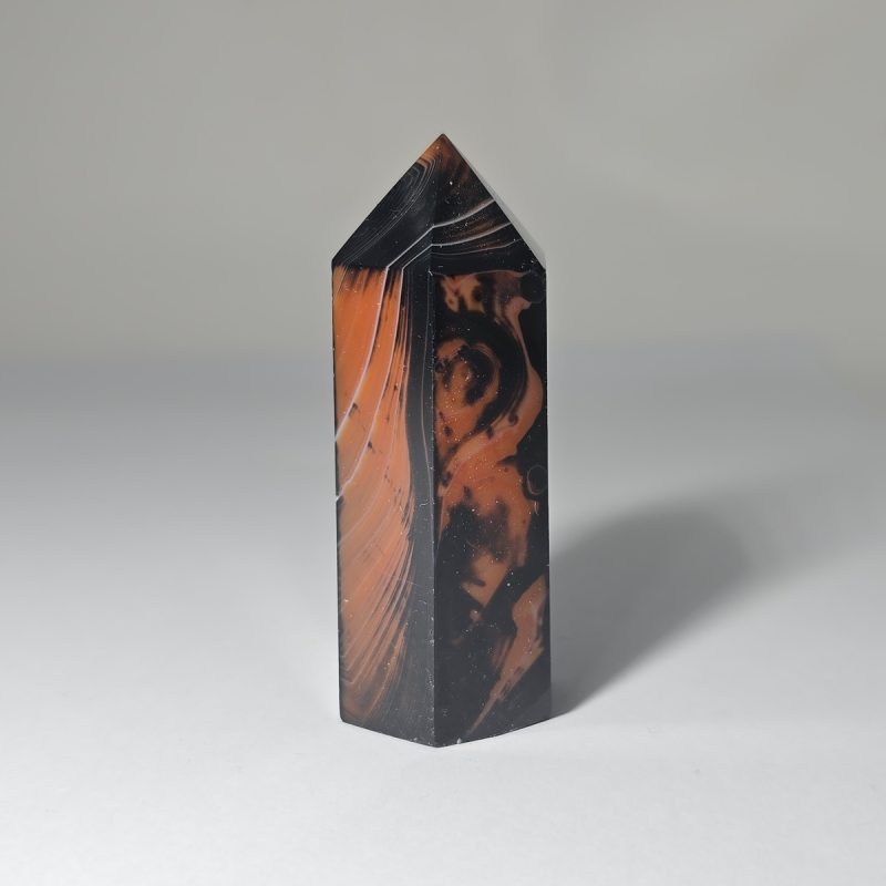 Point_ahati_P466_lavriostone