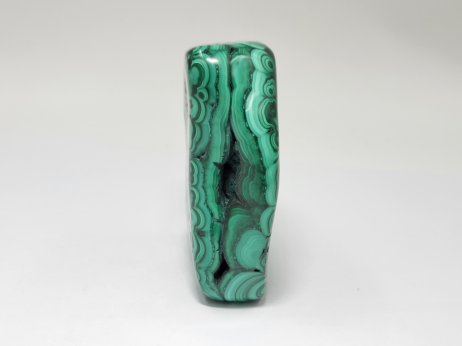 Malachitis-Malachite-Min3038-Lavriostone (5) Malachitis-Malachite-min3038-lavriostone