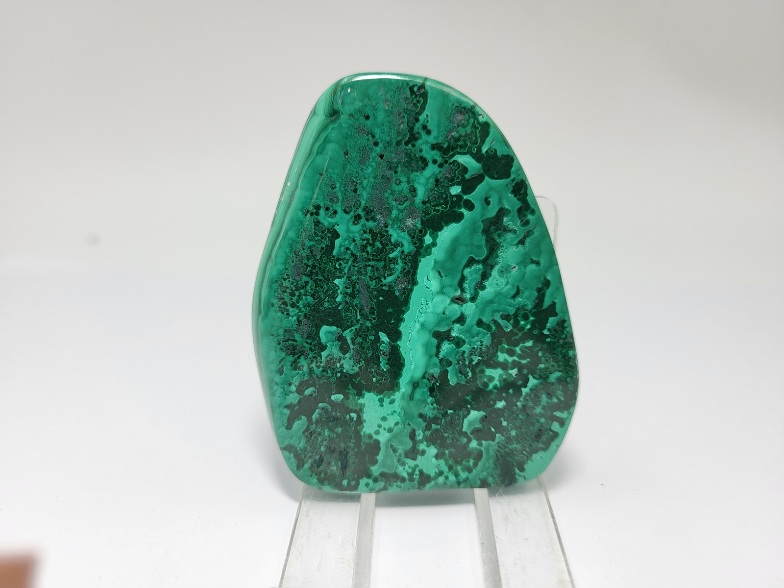 Malachitis-Malachite-Min3040-Lavriostone (4) Malachitis-Malachite-min3040-lavriostone