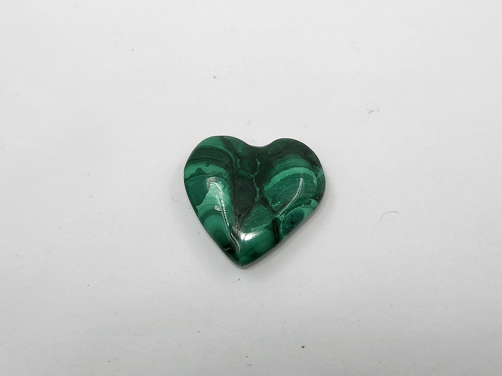 Malachitis-Malachite-Min3054-Lavriostone (1) Malachitis-Malachite-min3054-lavriostone