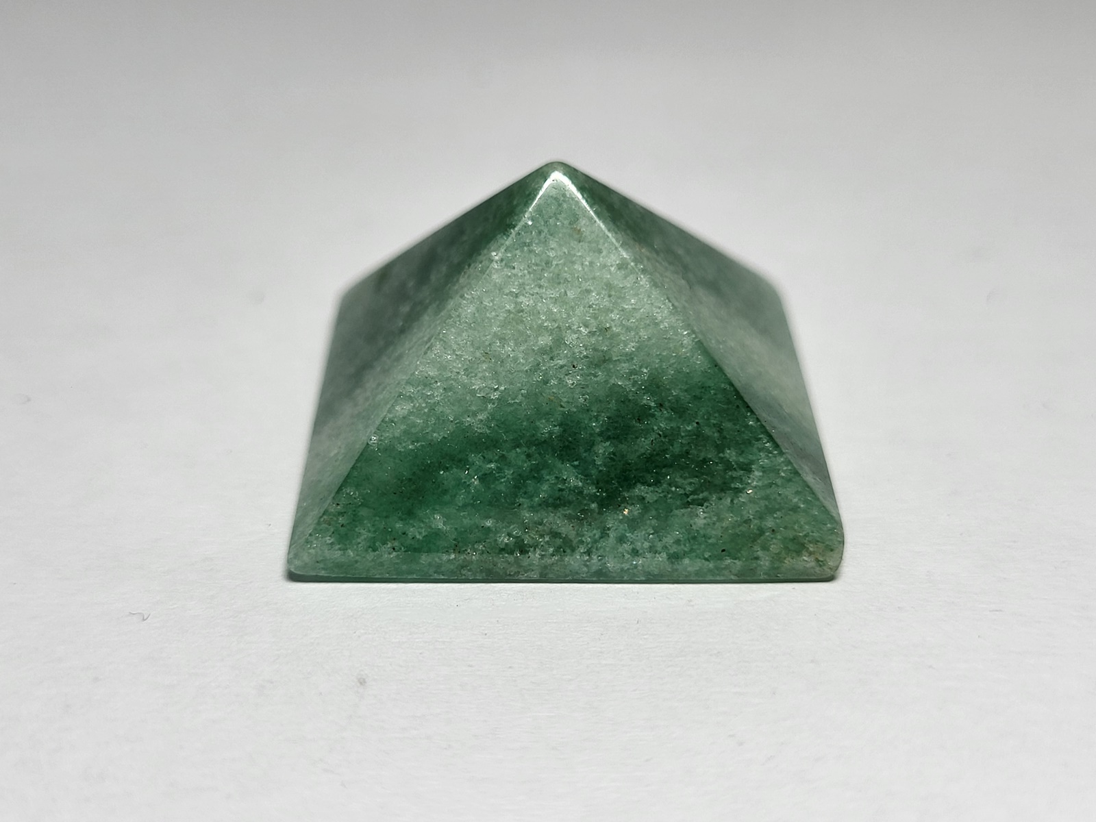 Pyramida Aventourini-Pyramid Aventurine- Min3124 (17) Pyramida Aventourini-Pyramid Aventurine- Min3124 (16)