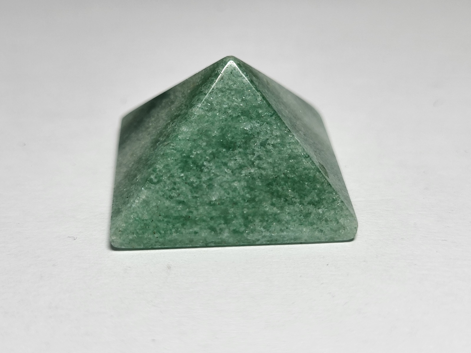 Pyramida Aventourini-Pyramid Aventurine- Min3124 (19) Pyramida Aventourini-Pyramid Aventurine- Min3124 (16)