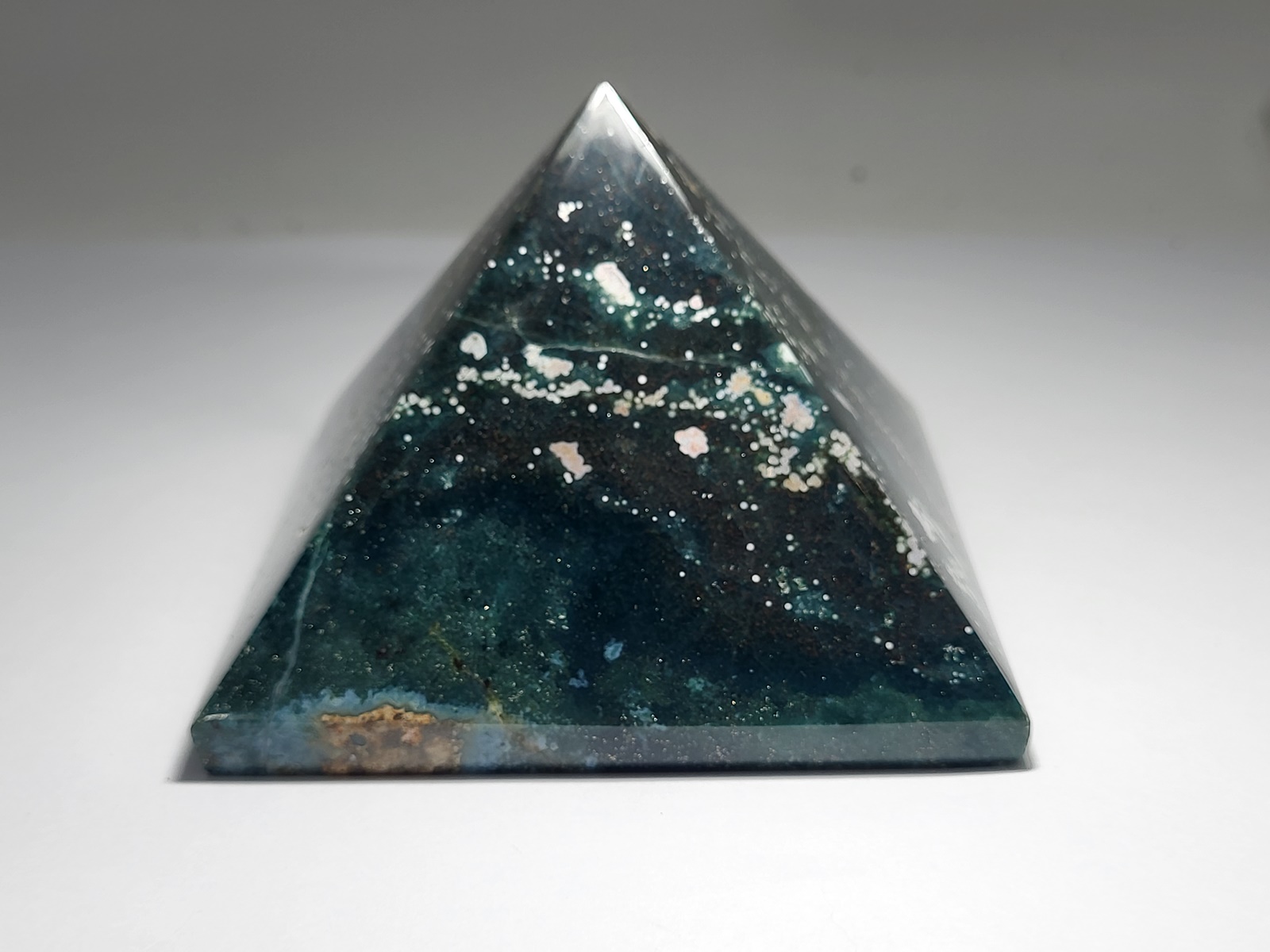 Pyramida Iaspis Ocean-Pyramid Jasper Ocean- Min3130 (6) Pyramida Iaspis Ocean-Pyramid Jasper Ocean- Min3130
