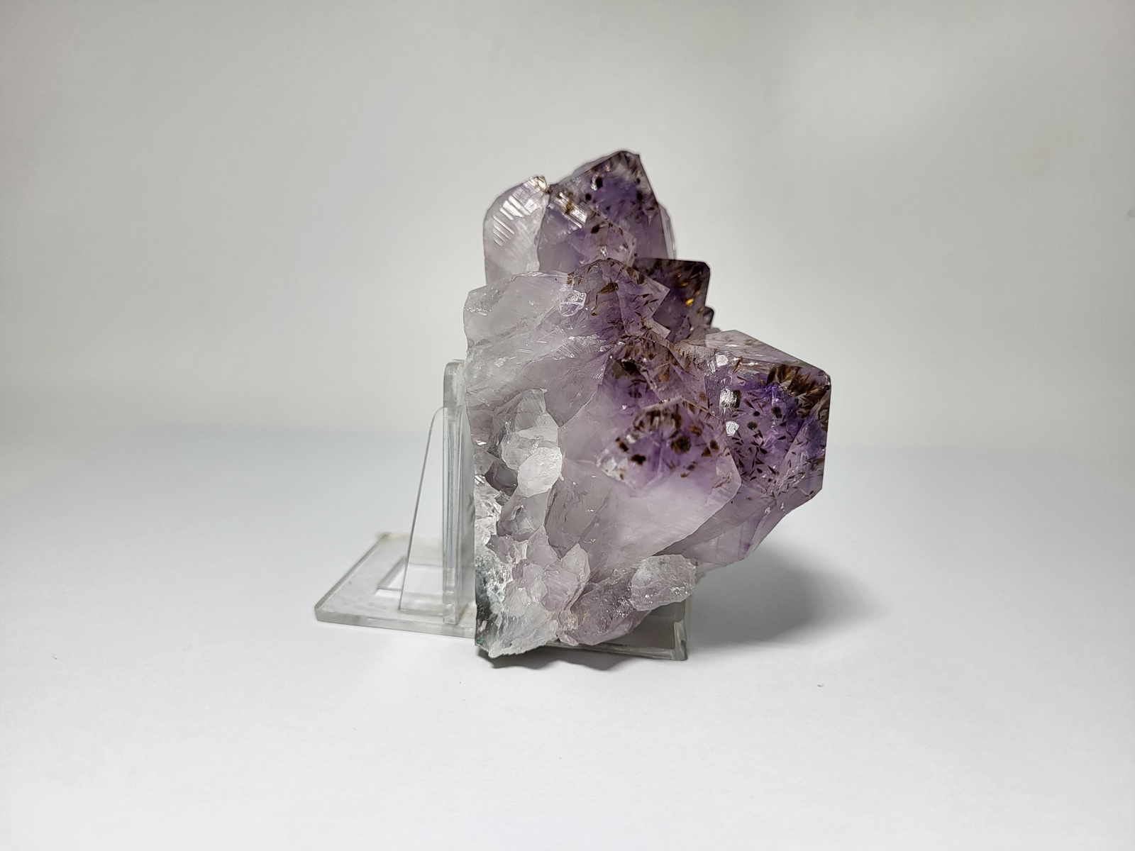 amethystos-amethyst-min3018-lavriostone (4) amethystos-amethyst-min3018-lavriostone