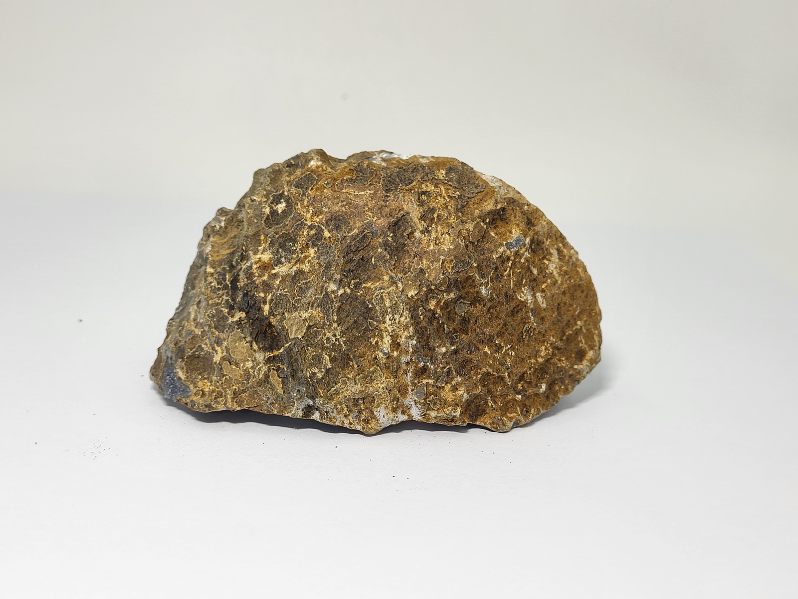amethystos-amethyst-min3019-lavriostone (11) amethystos-amethyst-min3019-lavriostone