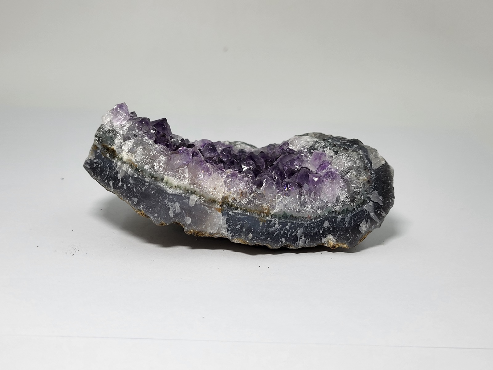 amethystos-amethyst-min3019-lavriostone (12) amethystos-amethyst-min3019-lavriostone