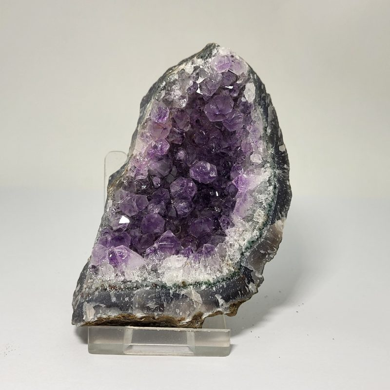 amethystos-amethyst-min3019-lavriostone