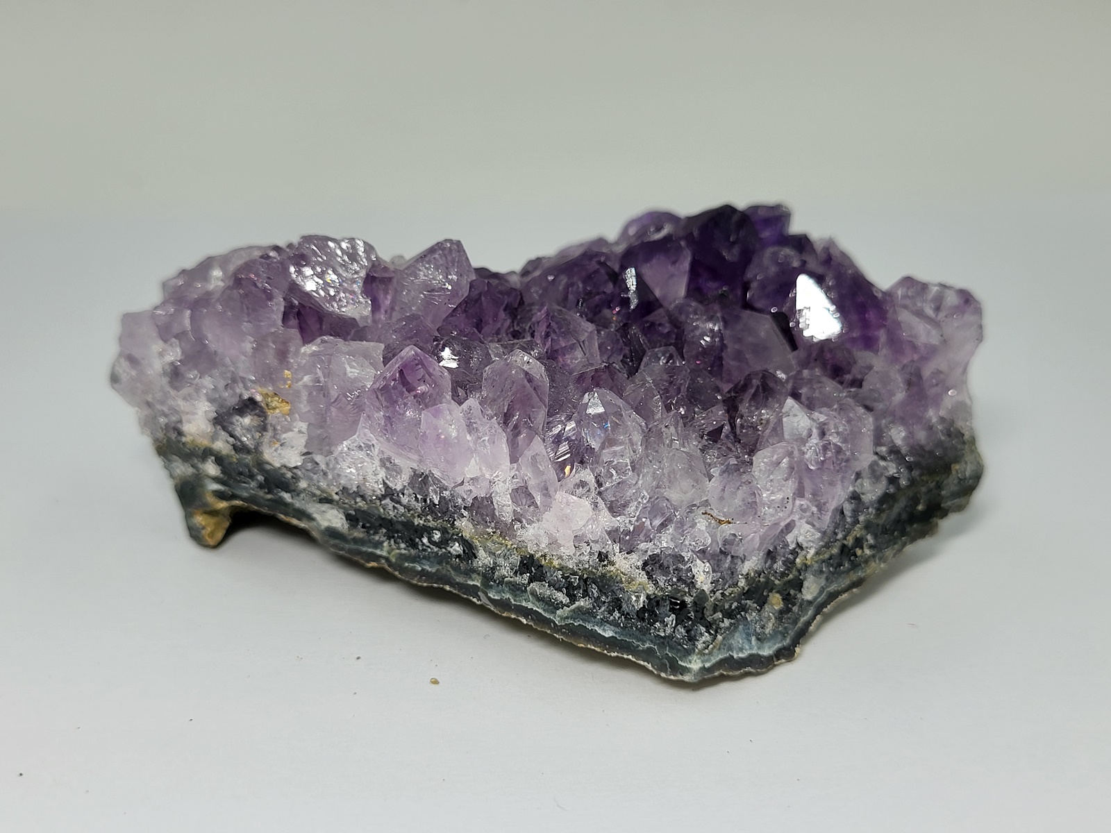 amethystos-amethyst-min3024-lavriostone (17) amethystos-amethyst-min3024-lavriostone