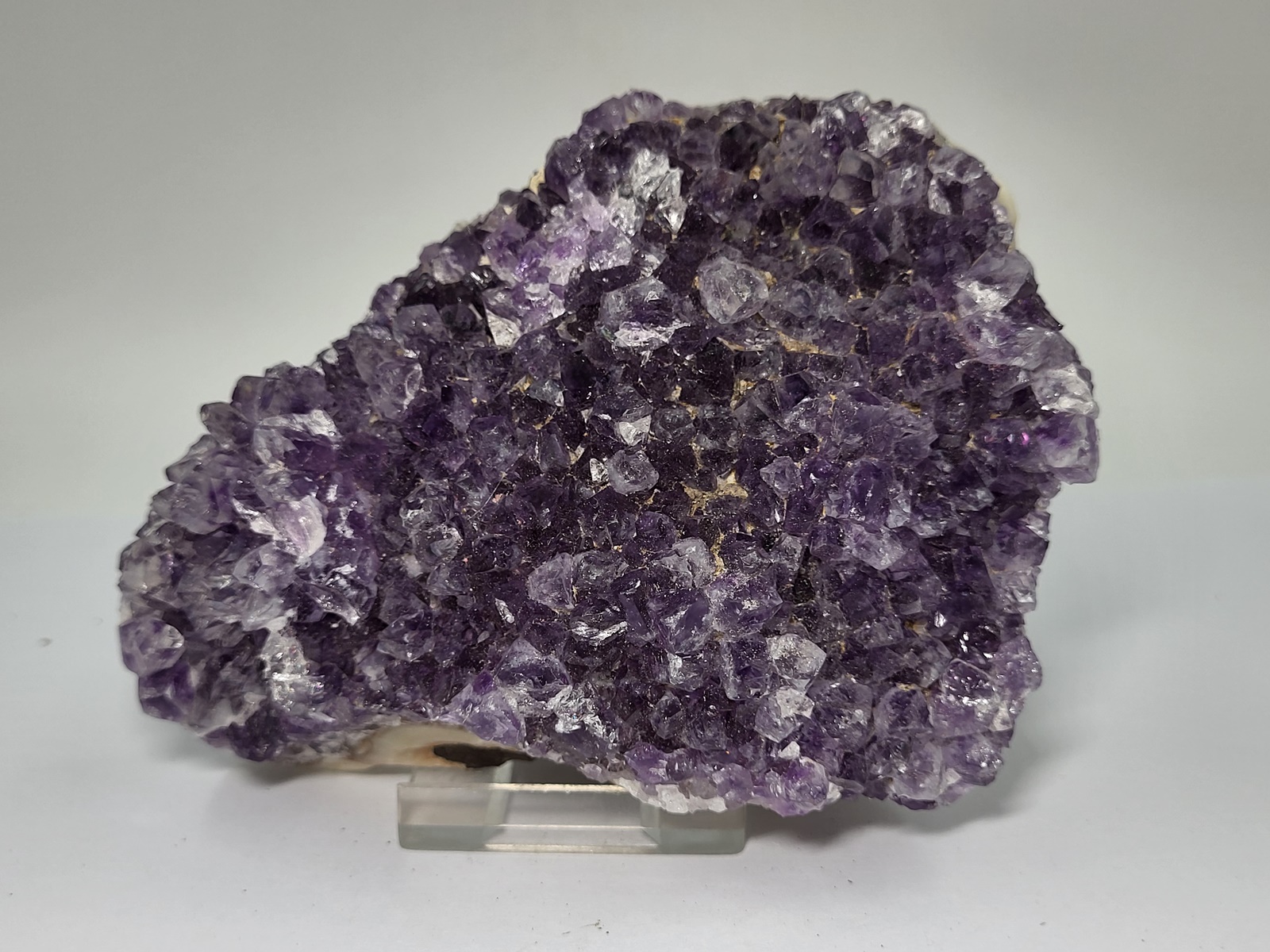 amethystos-amethyst-min3027-lavriostone (8) amethystos-amethyst-min3027-lavriostone
