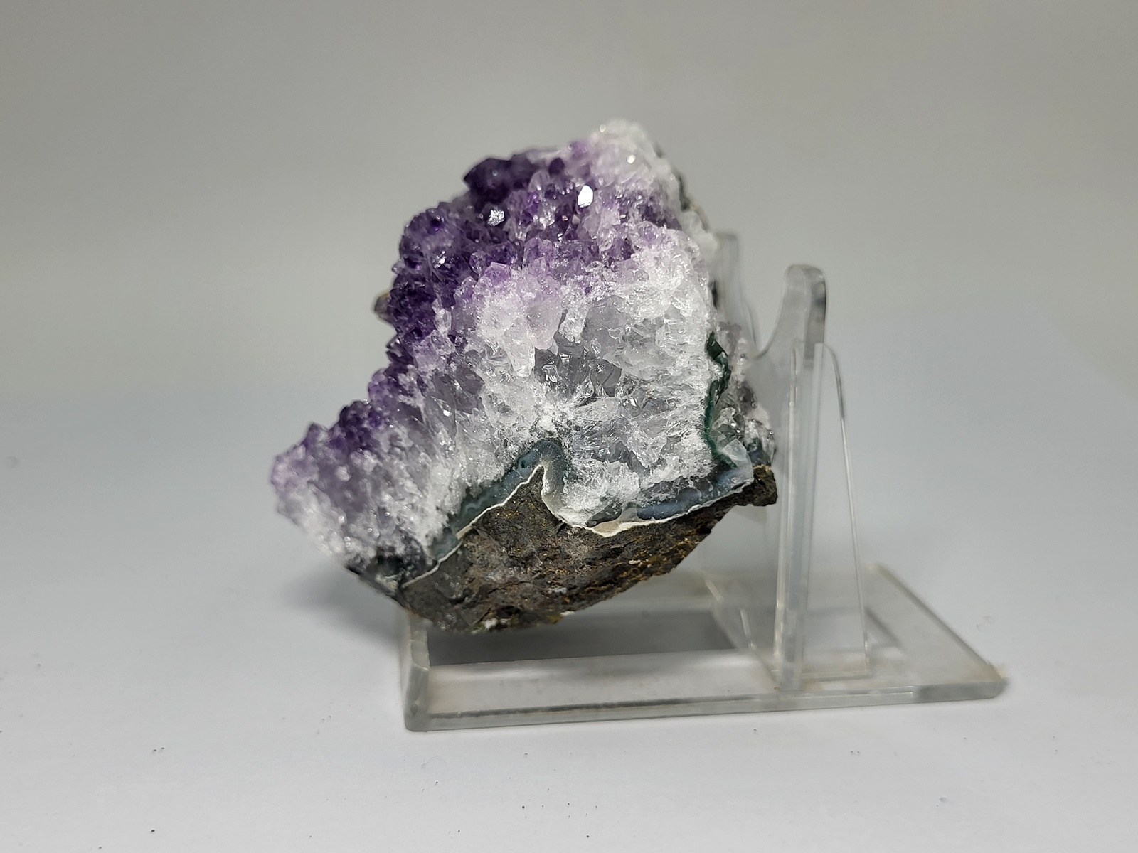 amethystos-amethyst-min3029-lavriostone (8) amethystos-amethyst-min3029-lavriostone