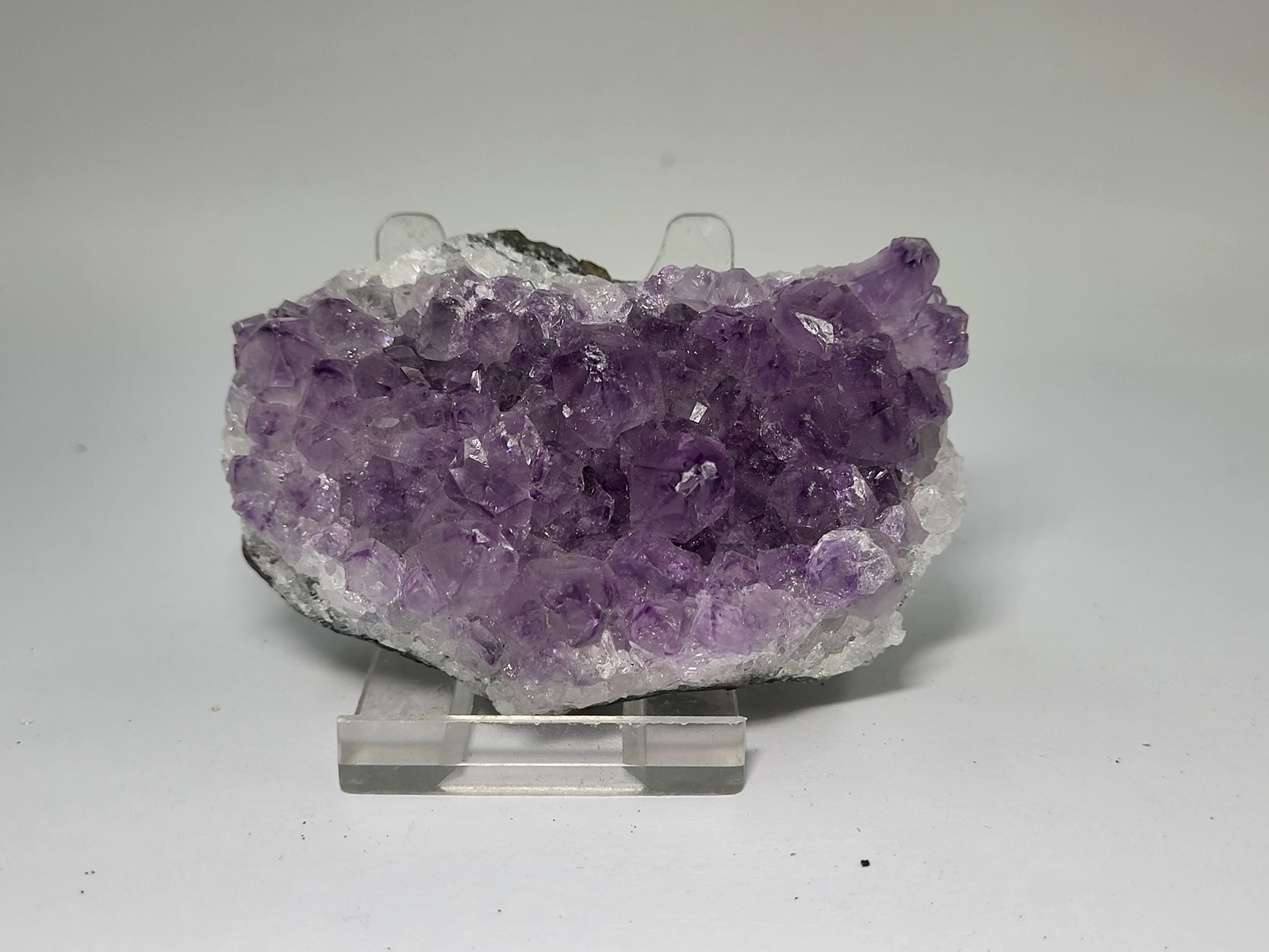 amethystos-amethyst-min3031-lavriostone (7) amethystos-amethyst-min3031-lavriostone