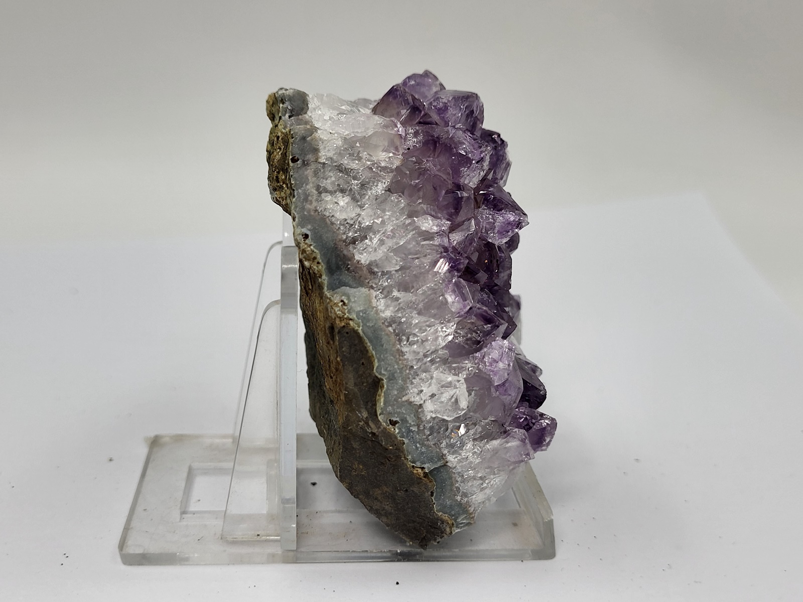 amethystos-amethyst-min3032-lavriostone (11) amethystos-amethyst-min3032-lavriostone