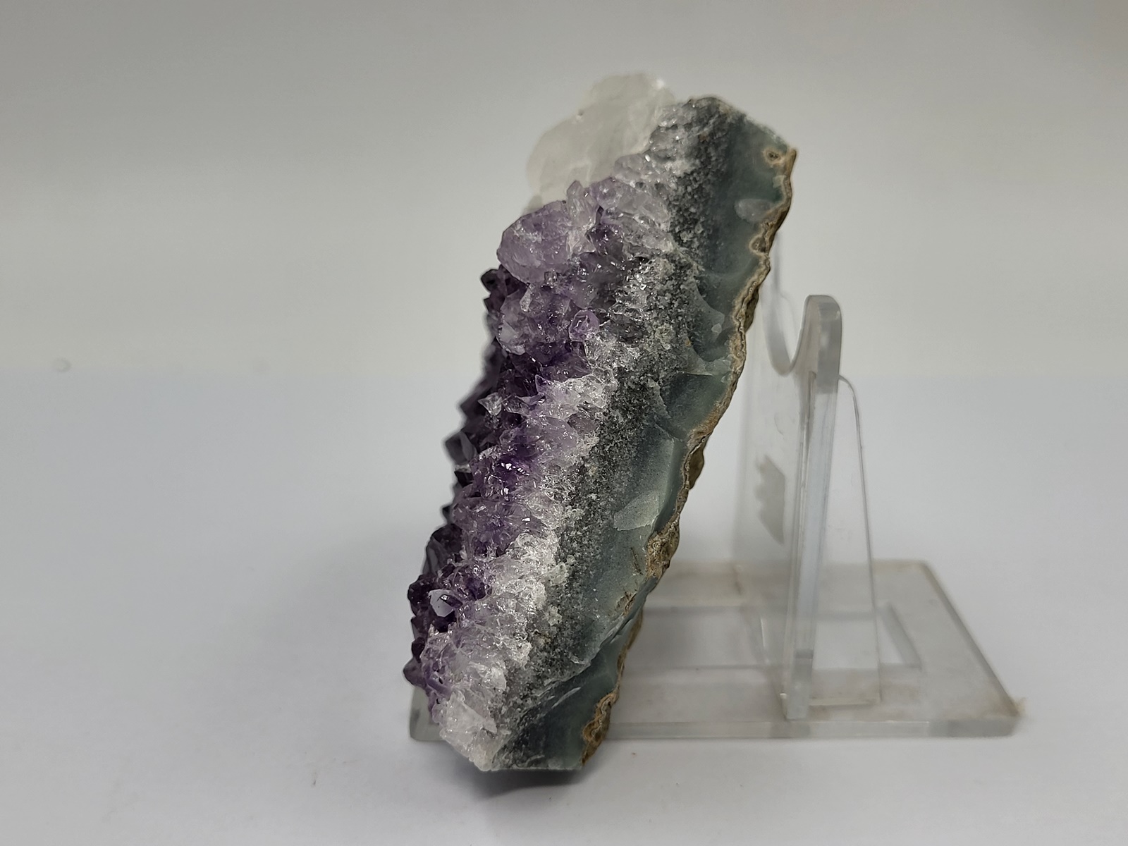 amethystos-amethyst-min3033-lavriostone (15) amethystos-amethyst-min3033-lavriostone