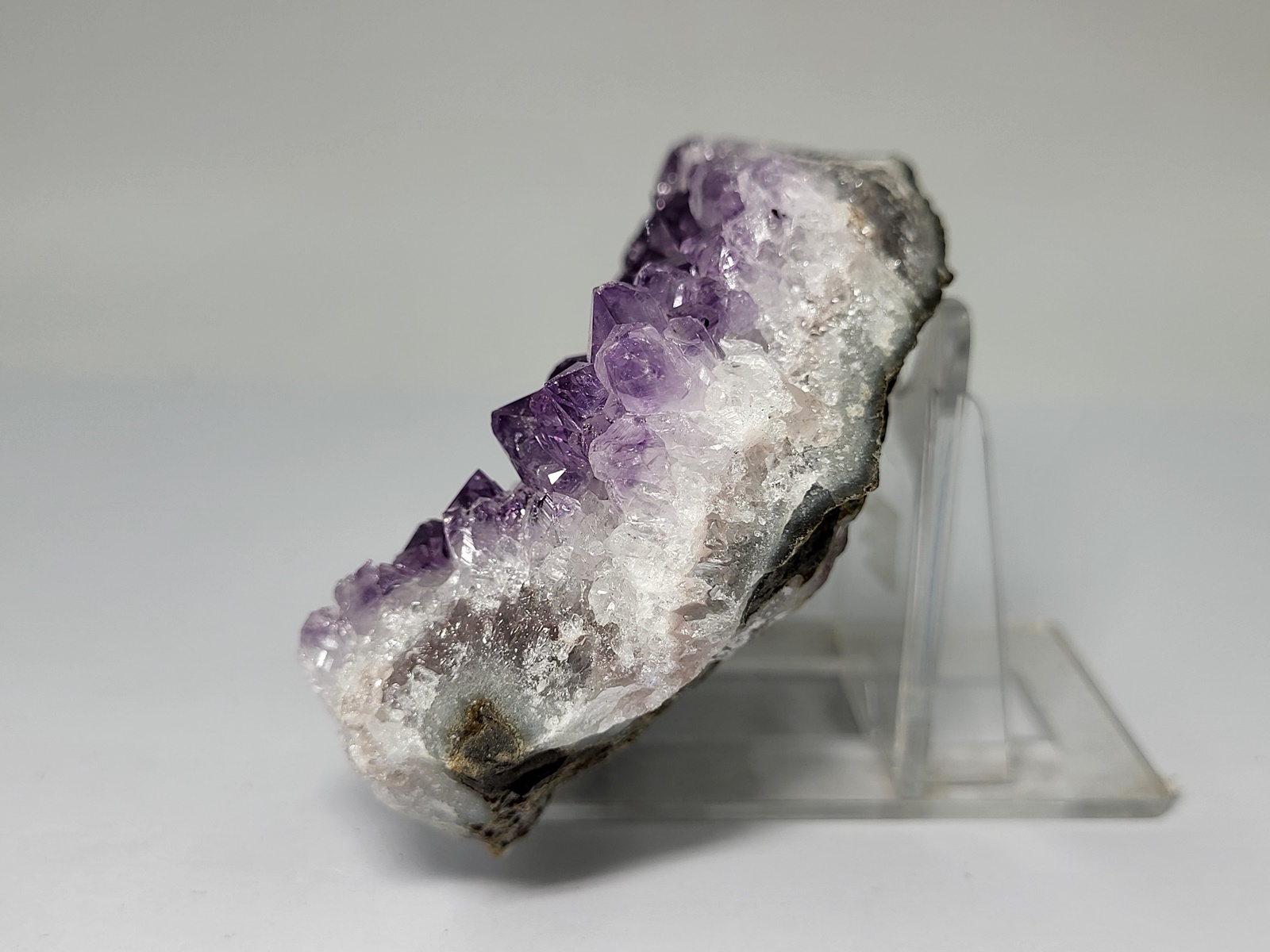 amethystos-amethyst-min3037-lavriostone (6) amethystos-amethyst-min3036-lavriostone