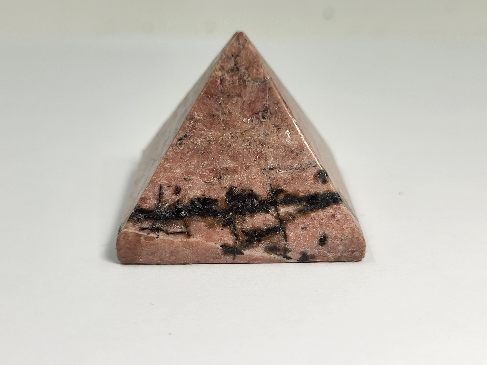 Pyramida Rodoniti - Pyramid Rhodonite-Min3103-Lavriostone Pyramida Rodoniti - Pyramid Rhodonite-Min3103-Lavriostone