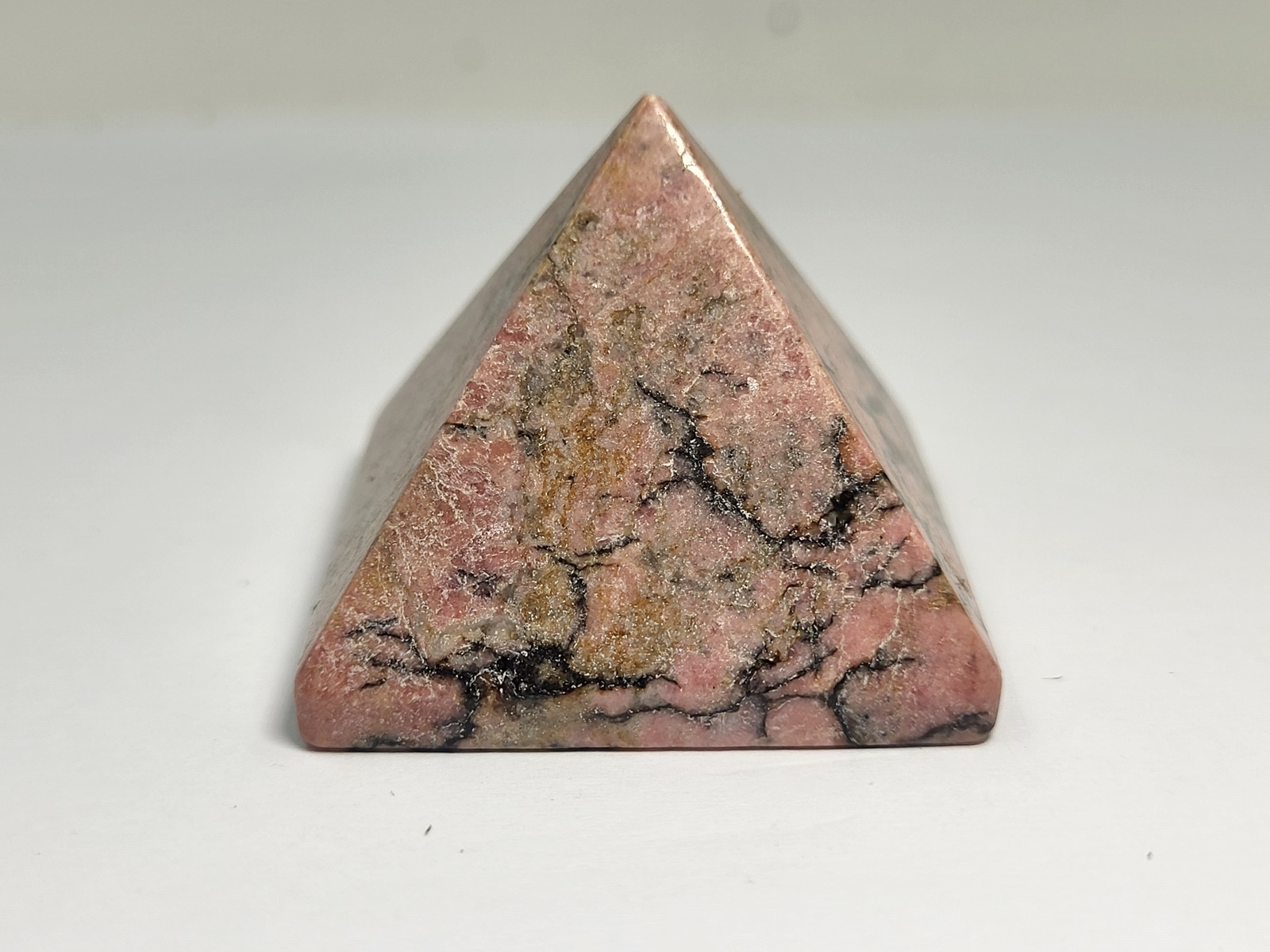 Pyramida Rodoniti - Pyramid Rhodonite-Min3104-Lavriostone Pyramida Rodoniti - Pyramid Rhodonite-Min3104-Lavriostone