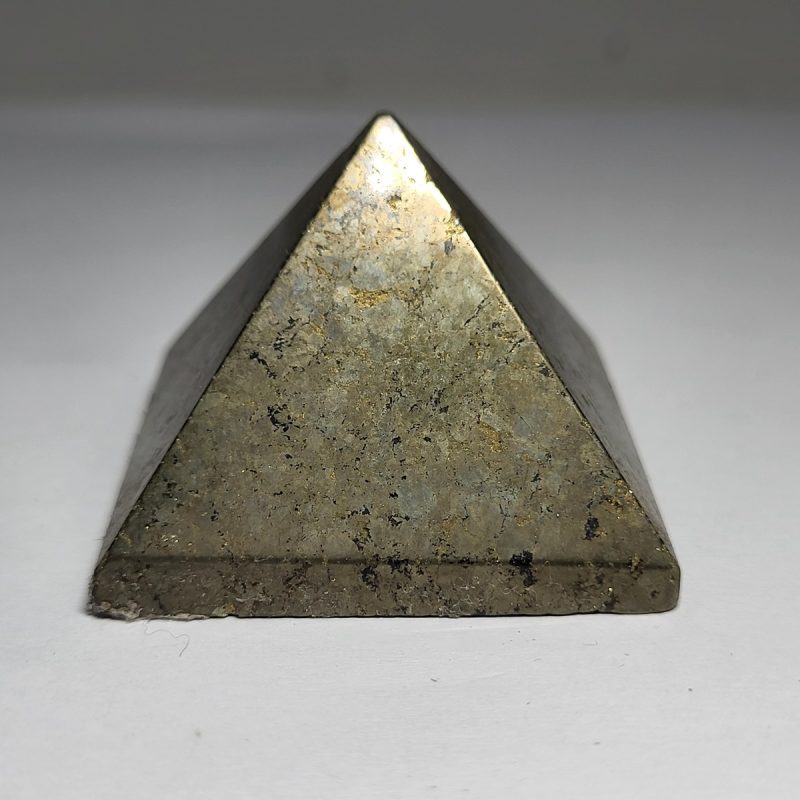 pyramida sidiropyriti-pyrimid pyrite-min3112-lavriostone