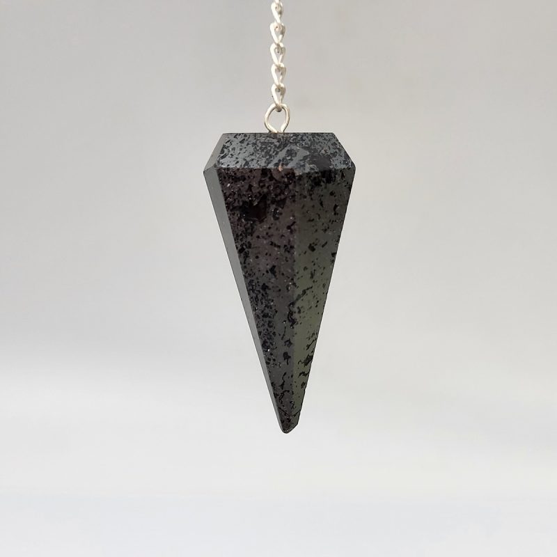 Ekkremes-Hematite-Pendulum-Hematite-pd165
