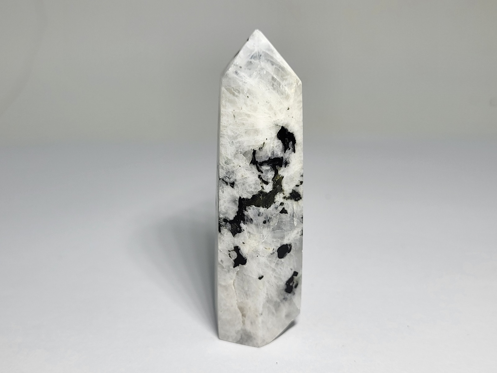 Point-Feggaropetra-Point-Moonstone-P527 (3) Point-Feggaropetra-Point-Moonstone-P527