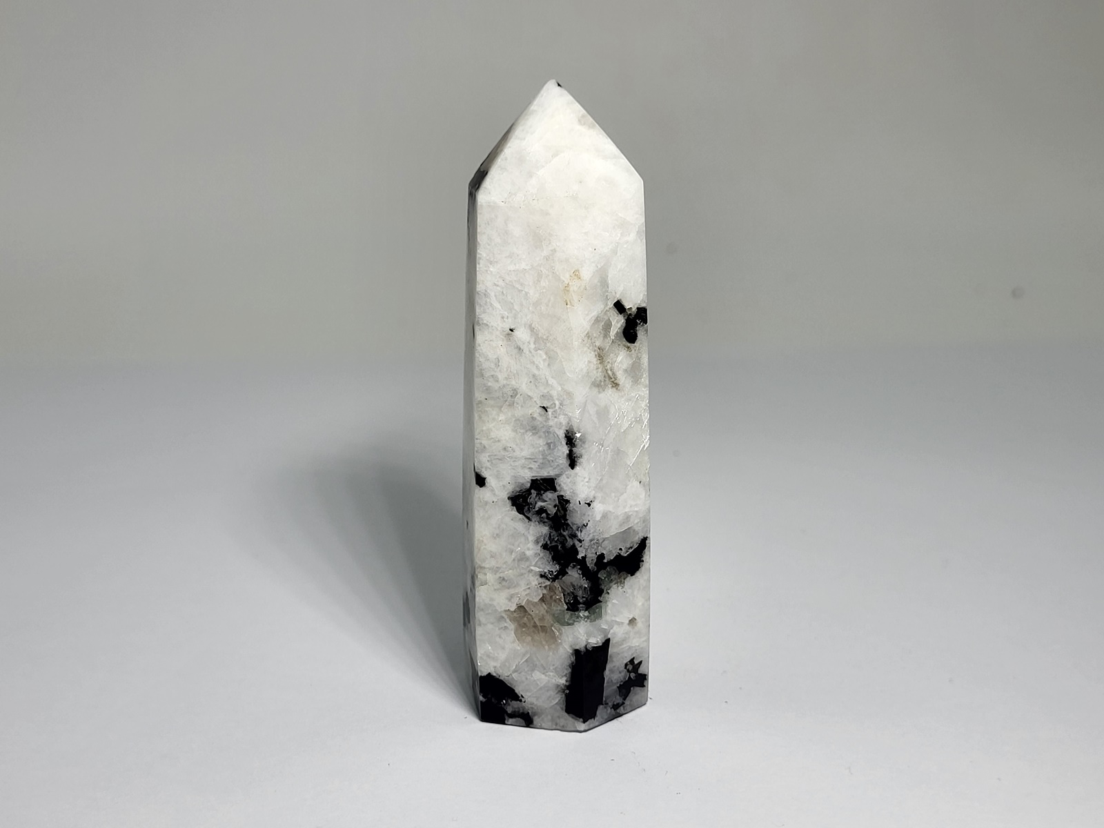 Point-Feggaropetra-Point-Moonstone-P529 (3) Point-Feggaropetra-Point-Moonstone-P529