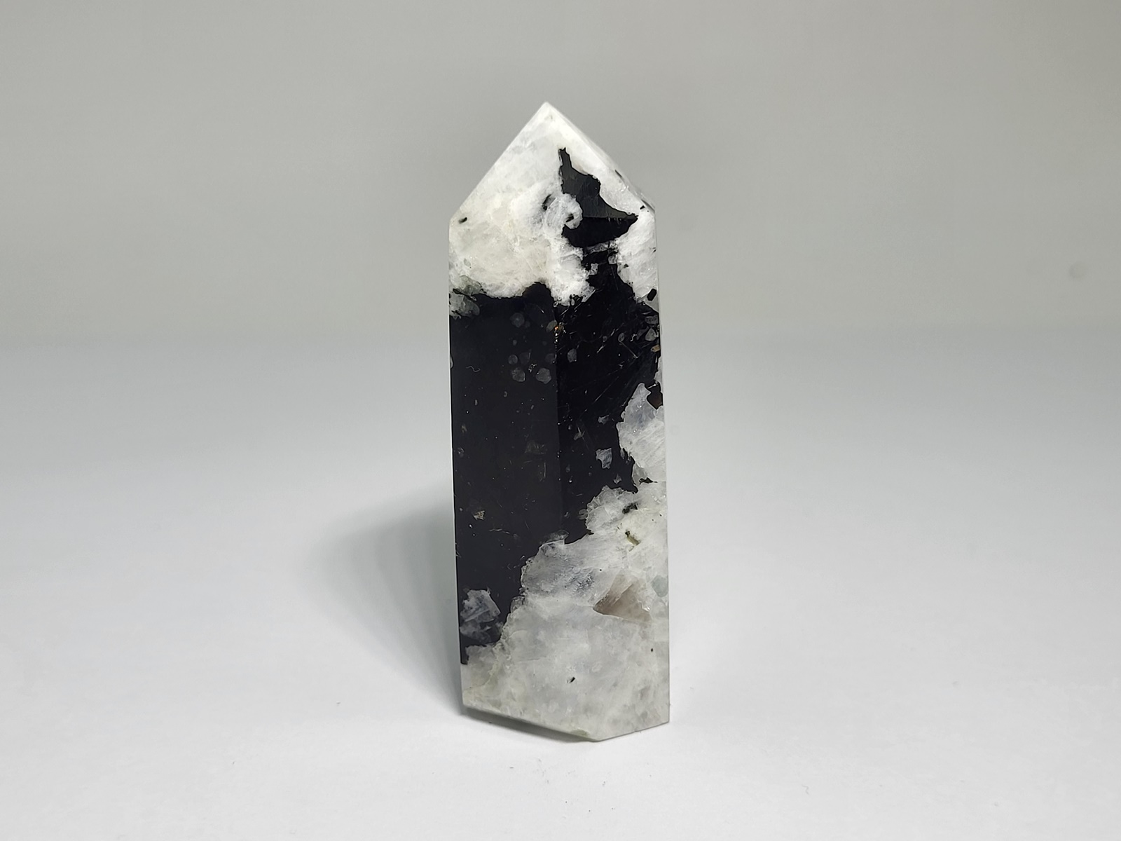 Point-Feggaropetra-Point-Moonstone-P530 (5) Point-Feggaropetra-Point-Moonstone-P530