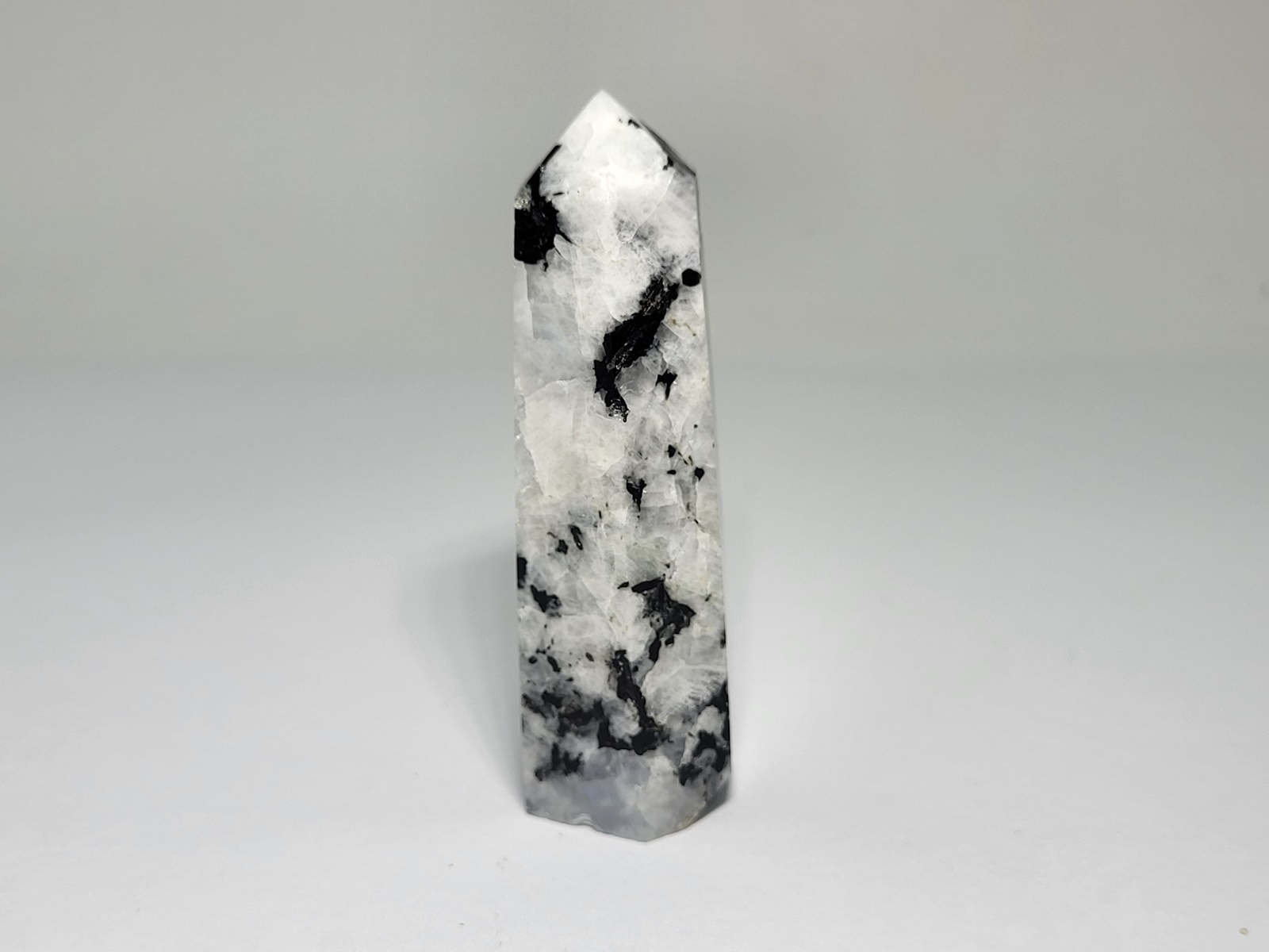 Point-Feggaropetra-Point-Moonstone-P532 (4) Point-Feggaropetra-Point-Moonstone-P532