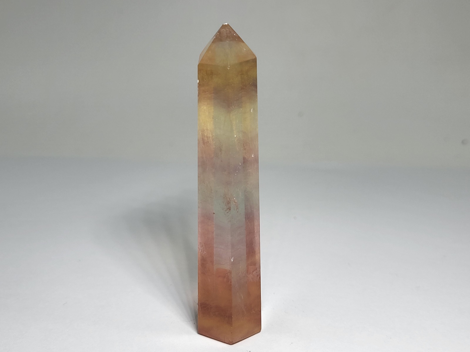 Point-Fthoriti-Point-Fluorite-P535 (3) Point-Fthoriti-Point-Fluorite-P535