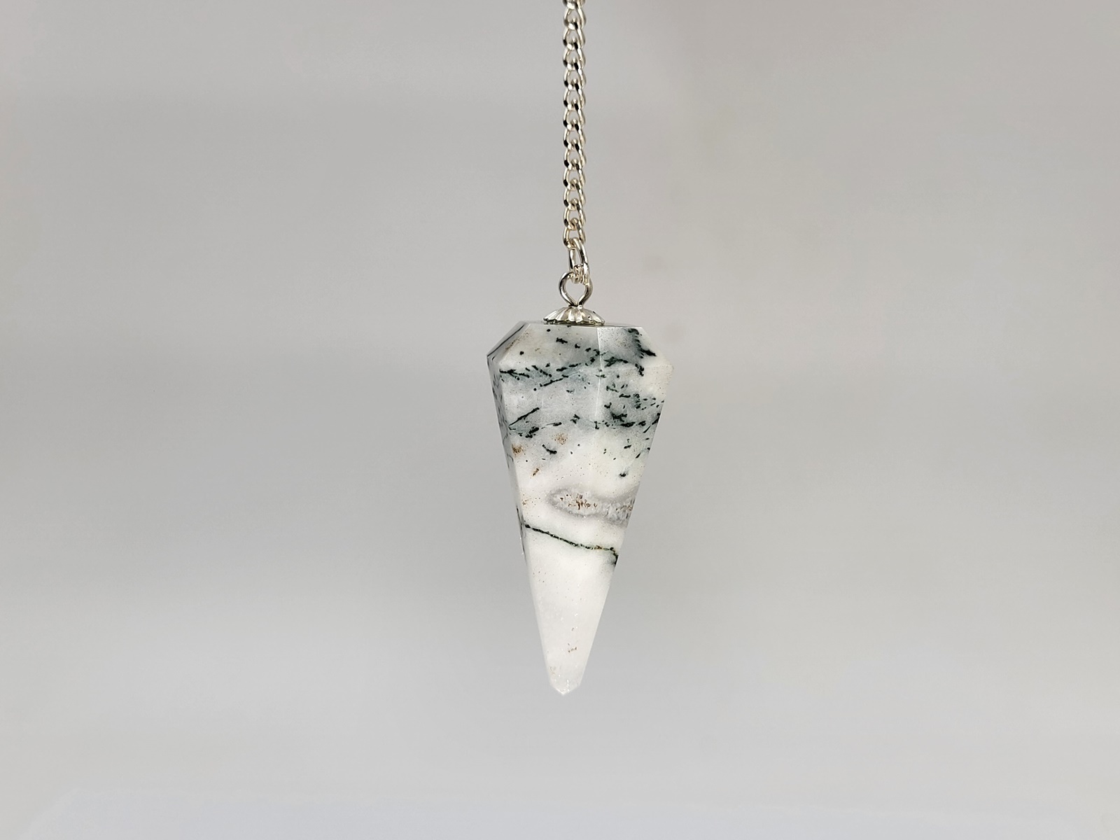ekkremes-dendritikos-opalios-pendulum-dendritic-opal-Pd217 (1) ekkremes-dendritikos-opalios-pendulum-dendritic-opal-Pd217