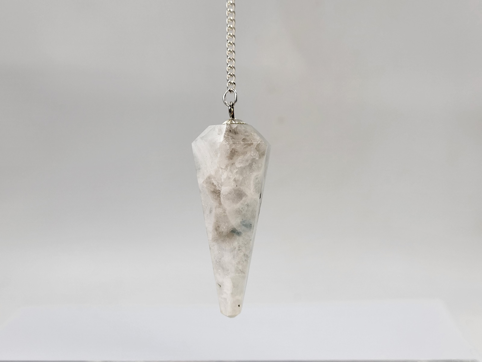 ekkremes-feggaropetra-pendulum-moonstone-Pd203 (1) ekkremes-feggaropetra-pendulum-moonstone-Pd203 (1)