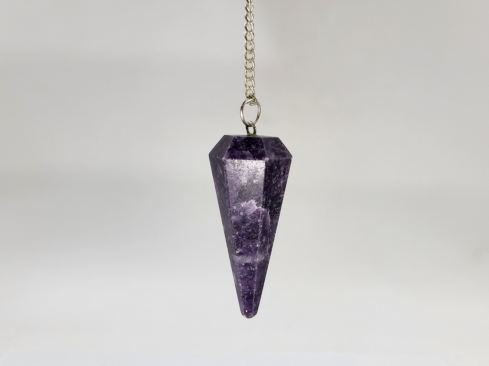 ekkremes-lepidolithos-pendulum-lepidolite-Pd212 (2) ekkremes-lepidolithos-pendulum-lepidolite-Pd212 (2)