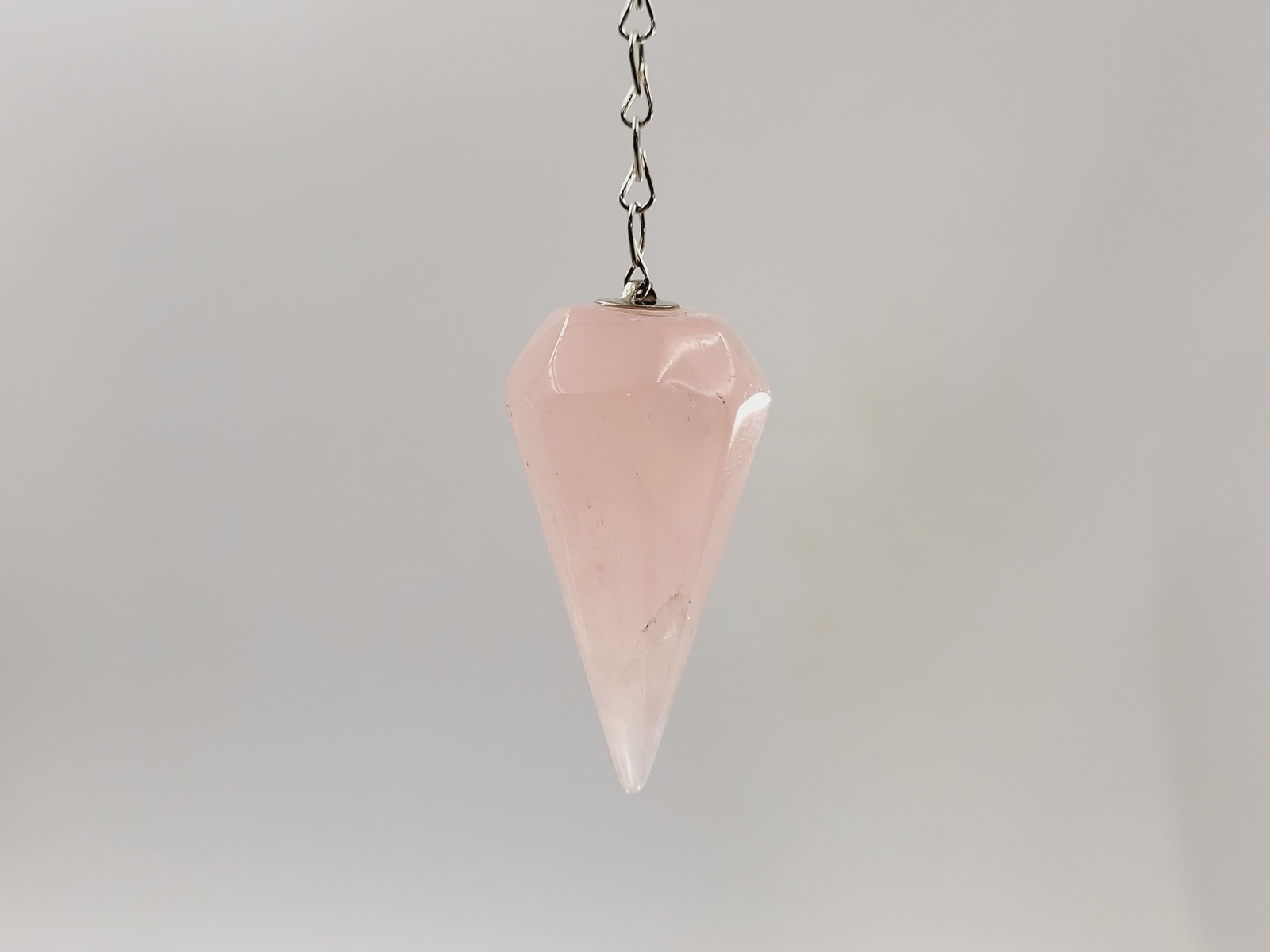 ekkremes-roz-xalazia-pendulum-pink-quartz-Pd193 ekkremes-roz-xalazia-pendulum-pink-quartz-Pd193ekkremes-roz-xalazia-pendulum-pink-quartz-Pd193