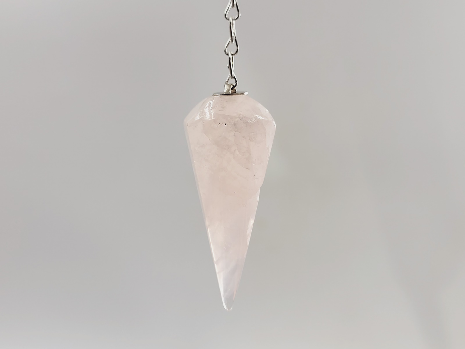 ekkremes-roz-xalazia-pendulum-pink-quartz-Pd202 (2) ekkremes-roz-xalazia-pendulum-pink-quartz-Pd202 (2)