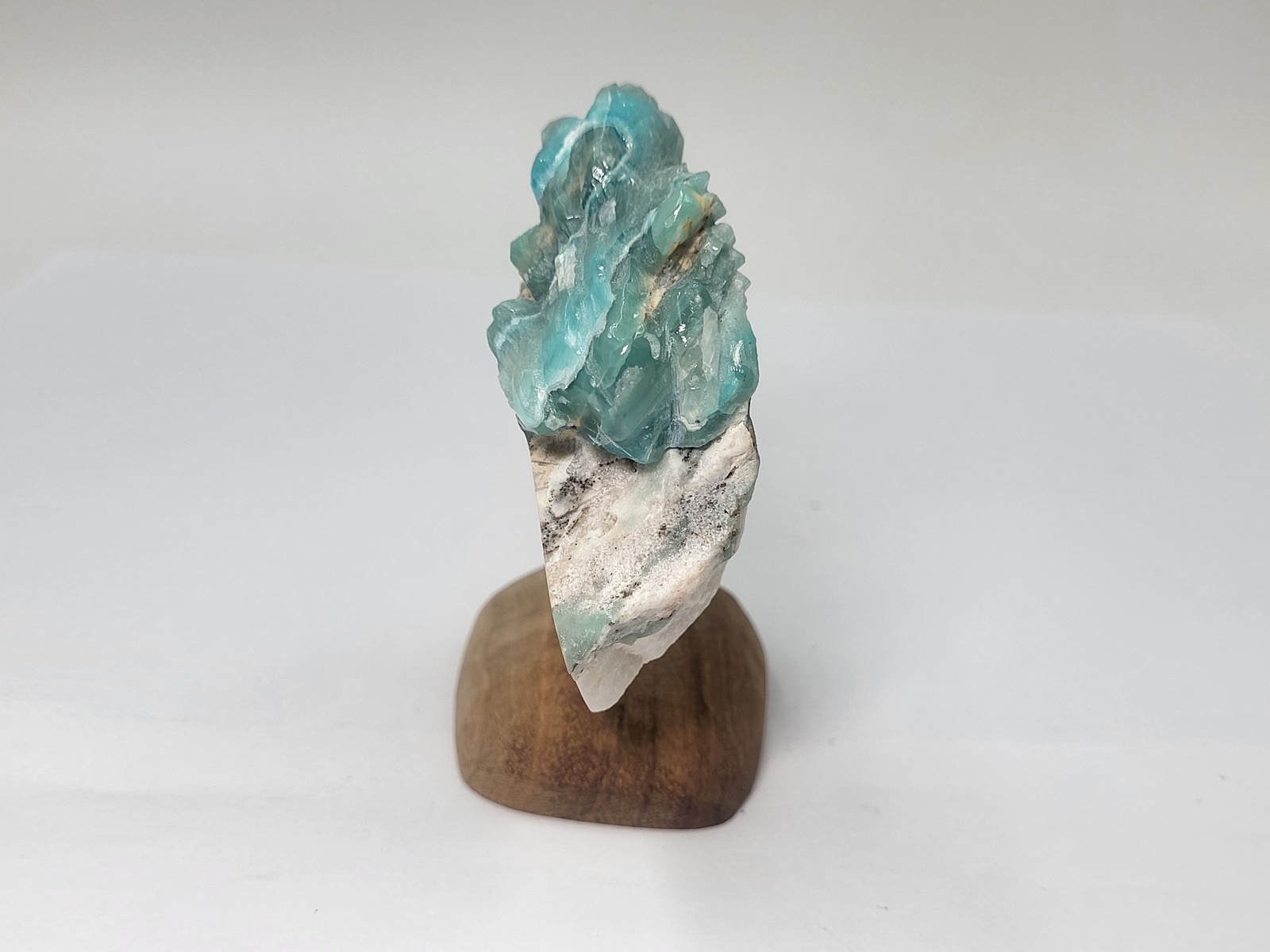 xeiropoihto-glupto-vatraxos-apo-smithsoniti-lavriou-scu25 (5) xeiropoihto-glupto-vatraxos-apo-smithsoniti-lavriou-scu25 (8)